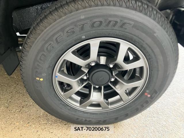 Suzuki JIMNY 2026-05 7220326-6