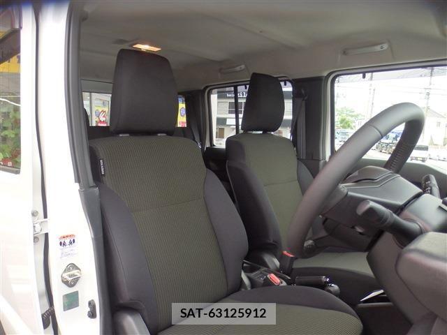Suzuki JIMNY 2026-04 7220314-17