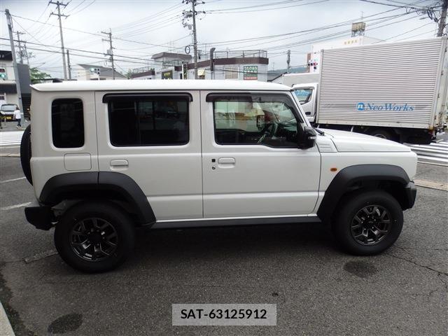 Suzuki JIMNY 2026-04 7220314-5