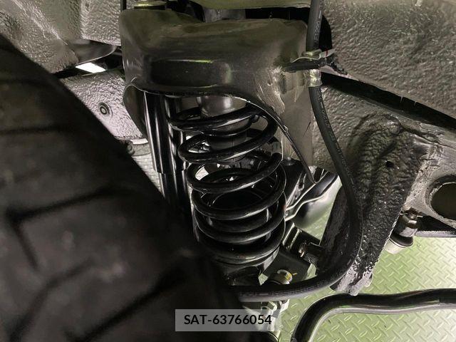 Suzuki JIMNY 2026-04 7220307-19