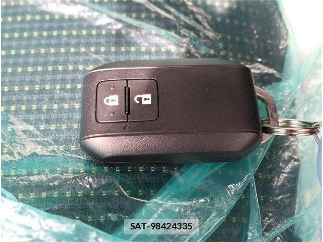 Suzuki JIMNY 2025-04 7220267-15