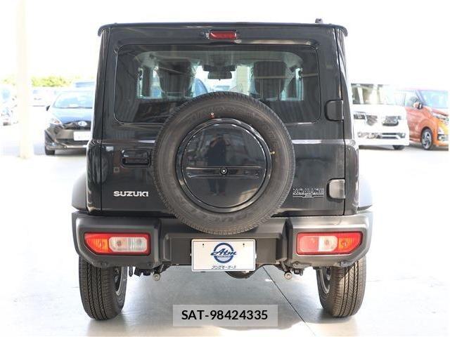 Suzuki JIMNY 2025-04 7220267-20
