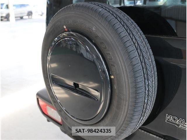 Suzuki JIMNY 2025-04 7220267-25