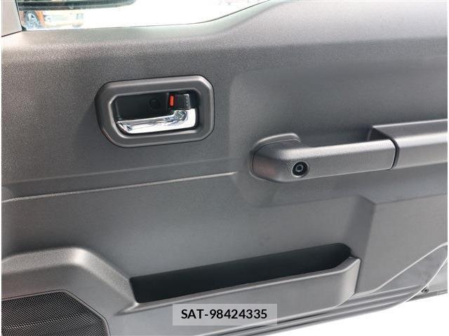 Suzuki JIMNY 2025-04 7220267-2
