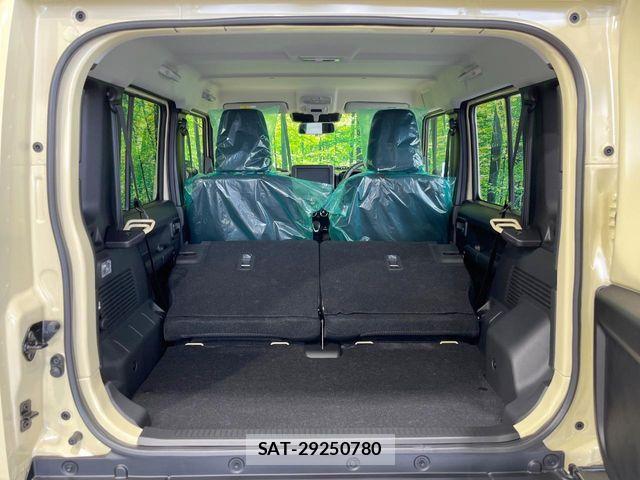 Suzuki JIMNY 2026-04 7220313-9