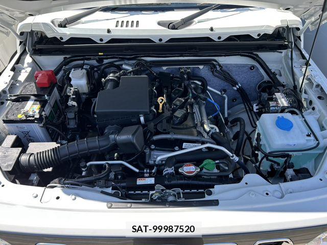 Suzuki JIMNY 2026-04 7220319-24