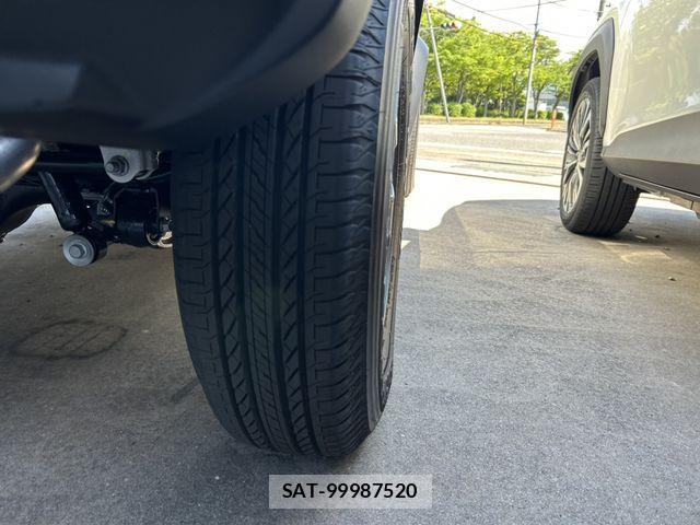 Suzuki JIMNY 2026-04 7220319-27