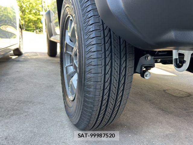 Suzuki JIMNY 2026-04 7220319-29