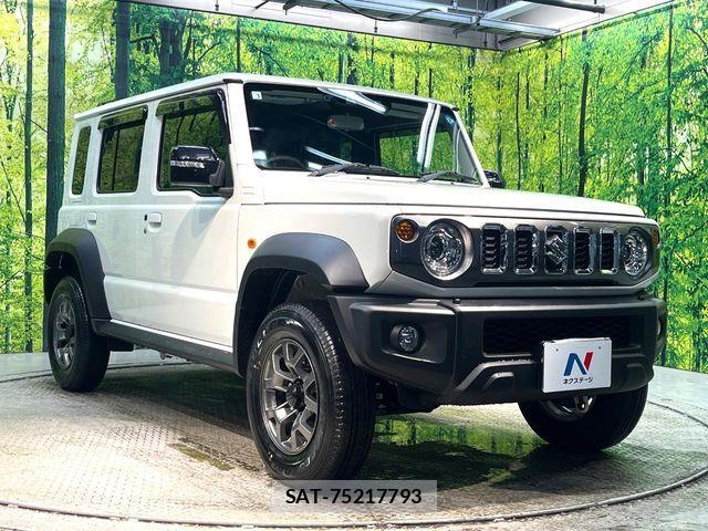 Suzuki JIMNY 2026-03 7220296-15