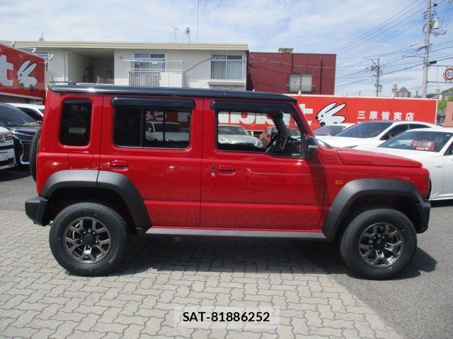 Suzuki JIMNY 2026-04 7220312-23