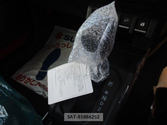Suzuki JIMNY 2026-04 7220312-8