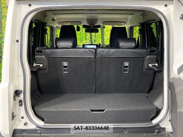 Suzuki JIMNY 2026-01 7220278-9