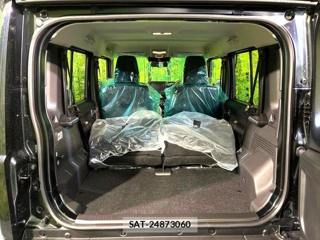 Suzuki JIMNY 2026-04 7220303-9