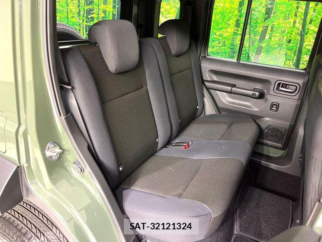 Suzuki JIMNY 2026-01 7220286-8