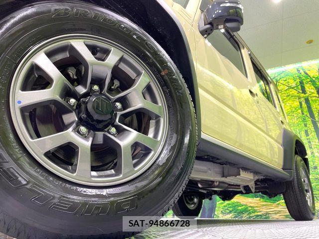 Suzuki JIMNY 2025-09 7251175-14