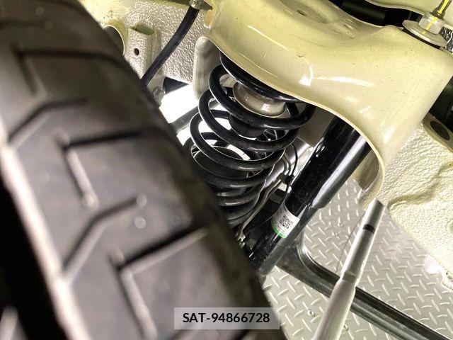 Suzuki JIMNY 2025-09 7251175-19