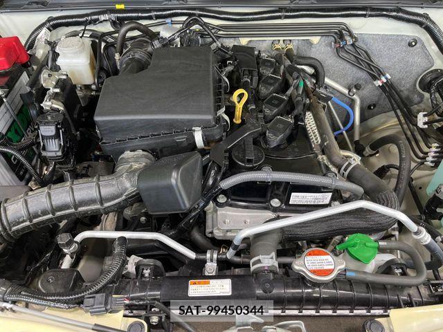 Suzuki JIMNY 2025-09 7251160-16