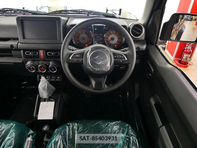 Suzuki JIMNY 2026-04 7251164-10