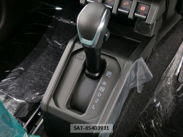 Suzuki JIMNY 2026-04 7251164-3