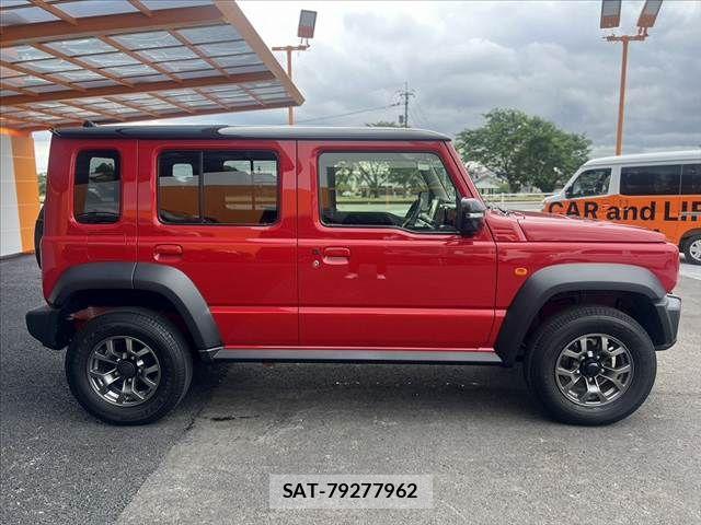Suzuki JIMNY 2025-04 7251177-11