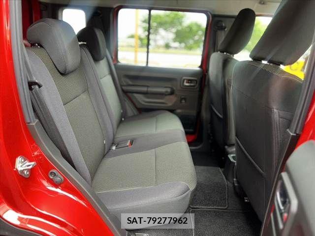 Suzuki JIMNY 2025-04 7251177-17