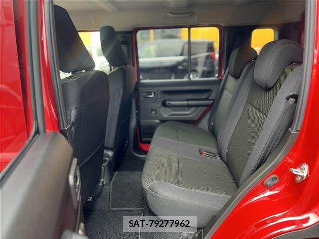 Suzuki JIMNY 2025-04 7251177-18