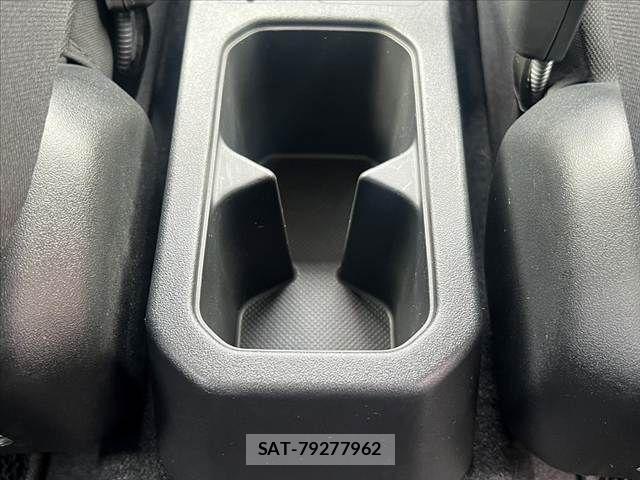 Suzuki JIMNY 2025-04 7251177-21