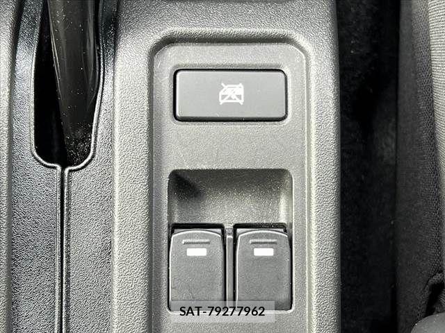 Suzuki JIMNY 2025-04 7251177-26