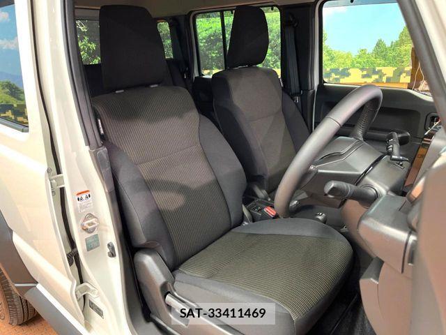 Suzuki JIMNY 2025-08 7251158-10