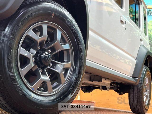 Suzuki JIMNY 2025-08 7251158-14