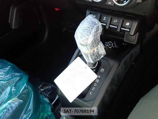 Suzuki JIMNY 2026-05 7251162-17