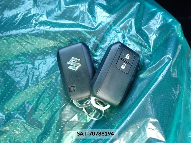Suzuki JIMNY 2026-05 7251162-28