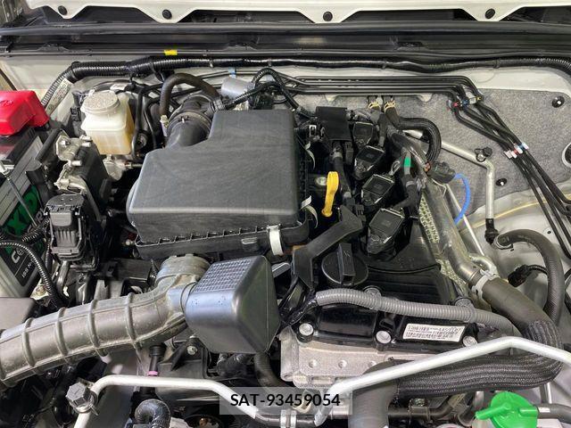 Suzuki JIMNY 2025-05 7251168-17