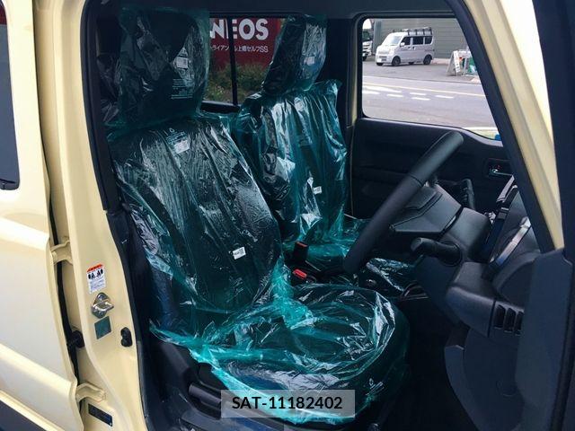 Suzuki JIMNY 2026-05 7272122-14