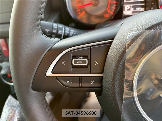 Suzuki JIMNY 2025-11 7327732-21