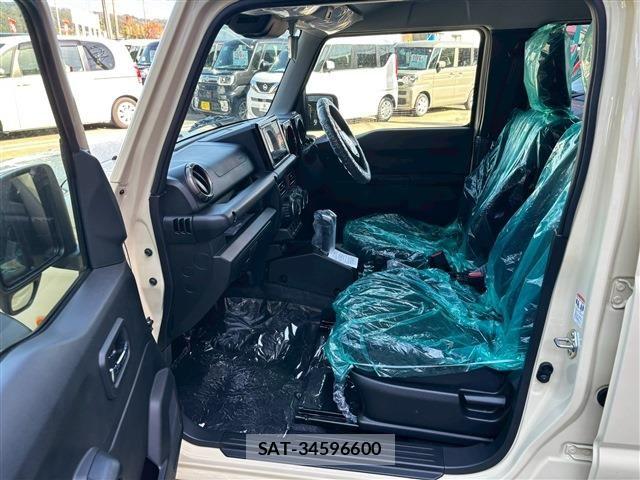 Suzuki JIMNY 2025-11 7327732-3
