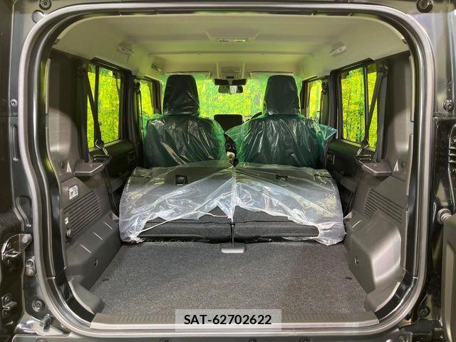 Suzuki JIMNY 2026-02 7327724-11