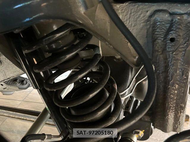 Suzuki JIMNY 2025-05 7327730-19