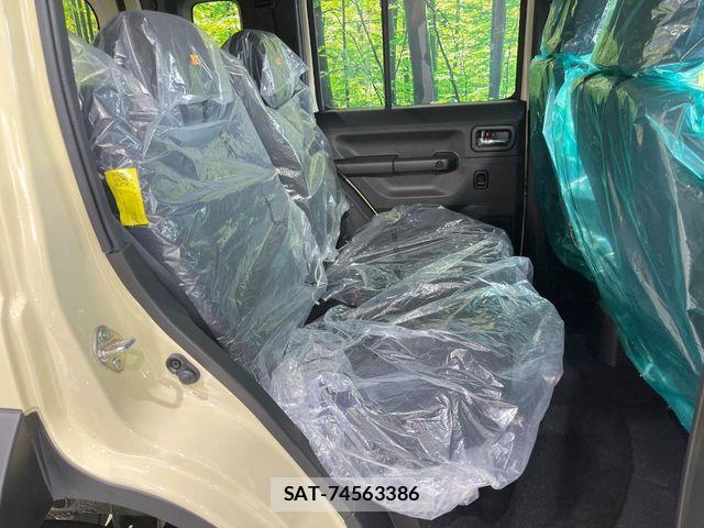 Suzuki JIMNY 2026-04 7327734-9