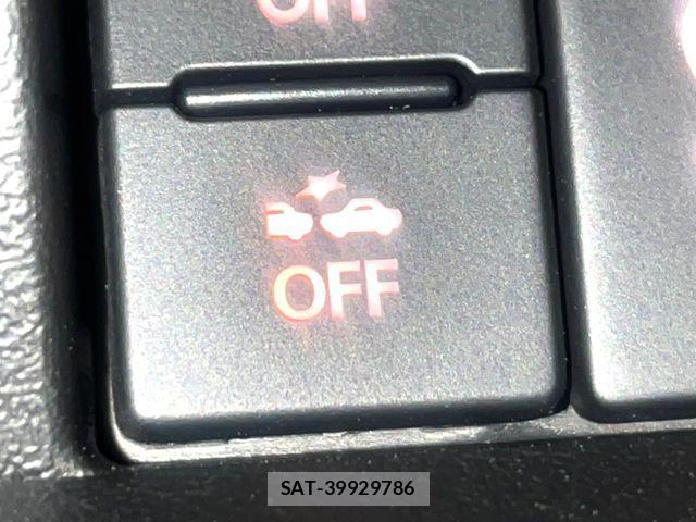 Suzuki JIMNY 2026-03 7327737-5