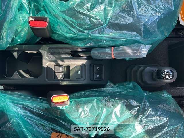 Suzuki JIMNY 2025-10 7327711-16