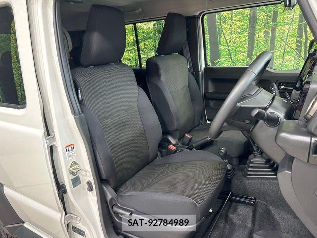 Suzuki JIMNY 2025-06 7327736-7