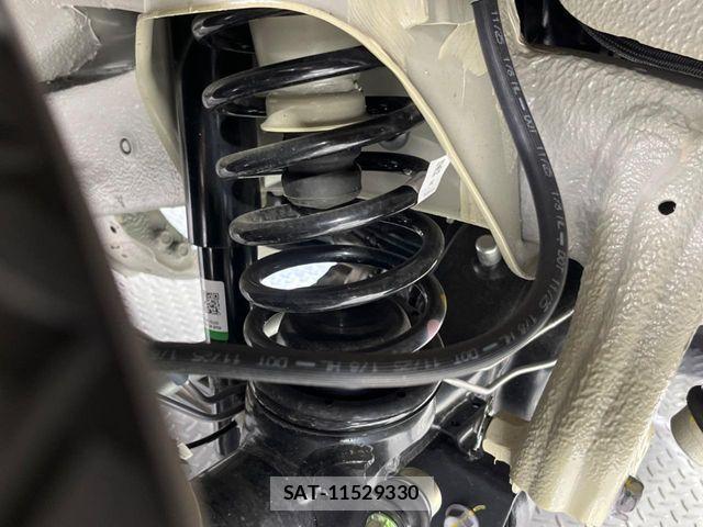 Suzuki JIMNY 2026-03 7327728-17