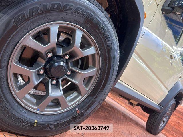 Suzuki JIMNY 2026-01 7327722-12