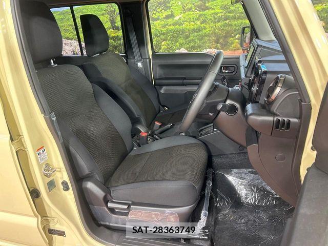 Suzuki JIMNY 2026-01 7327722-7