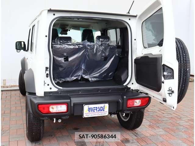 Suzuki JIMNY 2025-09 7327715-9