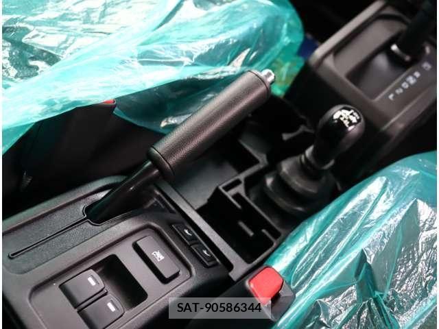 Suzuki JIMNY 2025-09 7327715-25