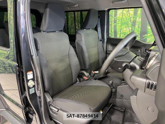 Suzuki JIMNY 2025-06 7327741-8