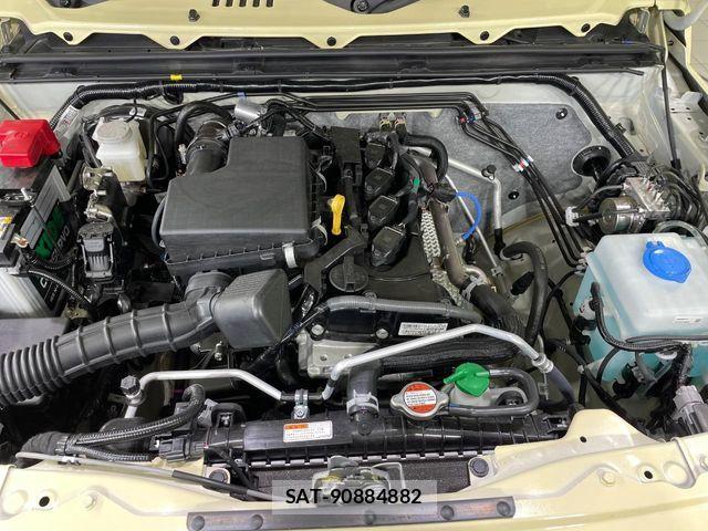 Suzuki JIMNY 2026-04 7358277-17