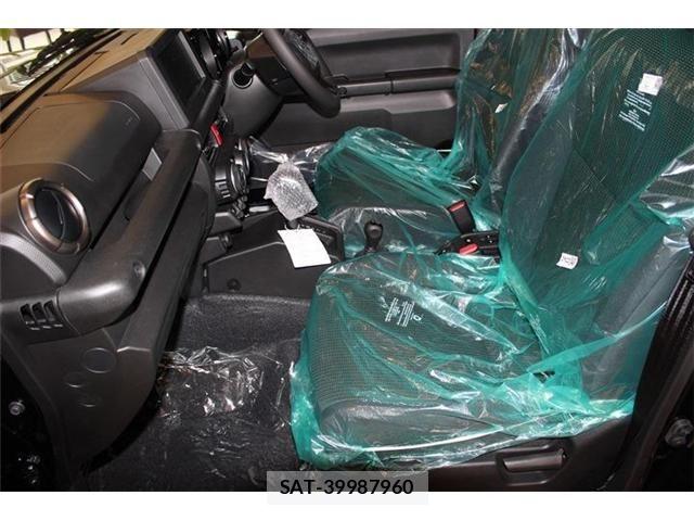 Suzuki JIMNY 2025-10 7358274-19
